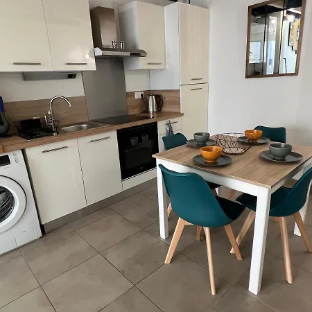 2 Hyper Centre D'agen Avec Garage Et Terrasse * Agen