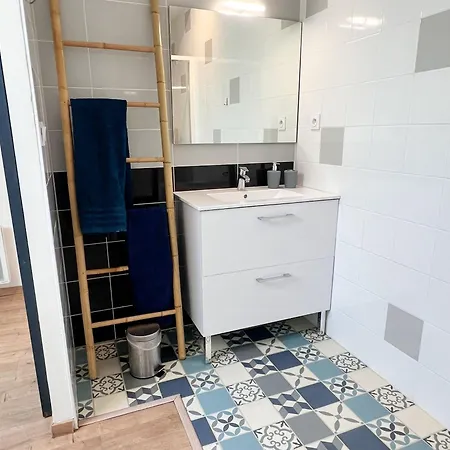 2 Hyper Centre D'agen Avec Garage Et Terrasse Apartman *